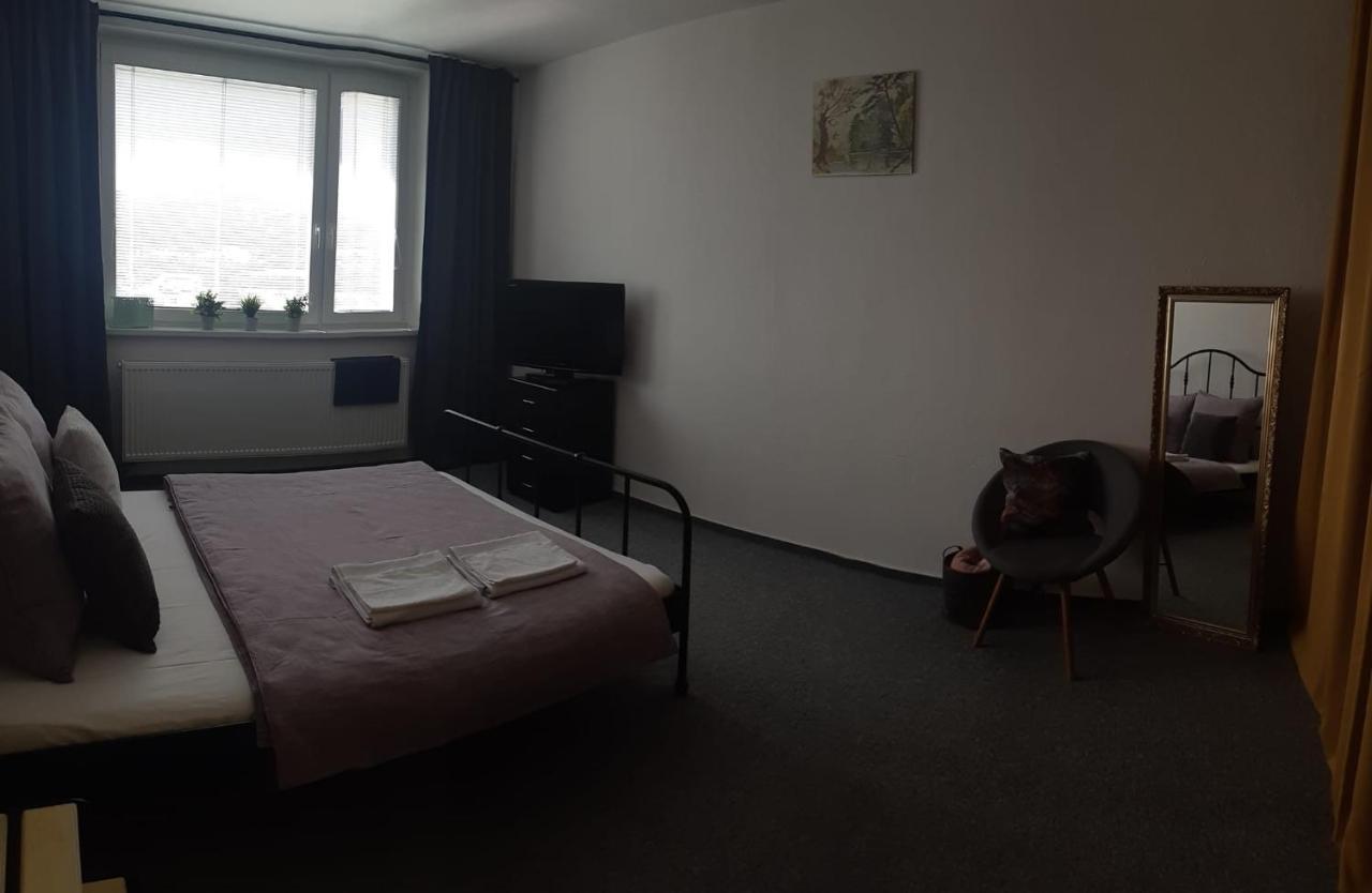 Byt Pro Dva Apartment Blansko Bagian luar foto